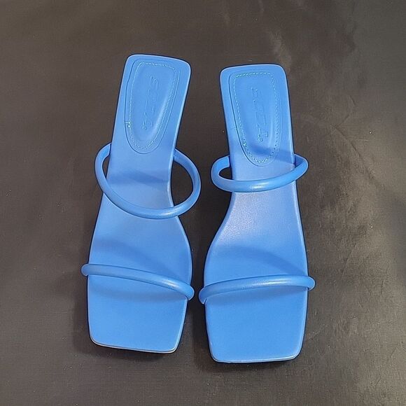 BRAND NEW SODA TWO-STRAP HEELED WOMEN"S SANDALS - Picture 4 of 16